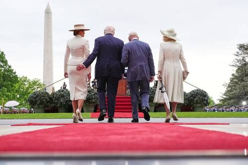 La-Casa-Blanca-publica-foto-de-Trump-y-Carlos-III-con-la-leyenda-TWO-KINGS