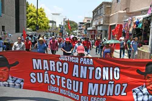 Marchan-en-Chilpancingo-para-exigir-justicia-a-un-ano-del-asesinato-de-Marco-Antonio-Suastegui-3