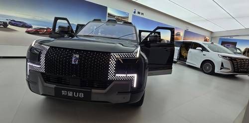 BYD-presenta-Blade-Battery-2.0-y-sistema-Flash-hasta-97-de-carga-en-minutos