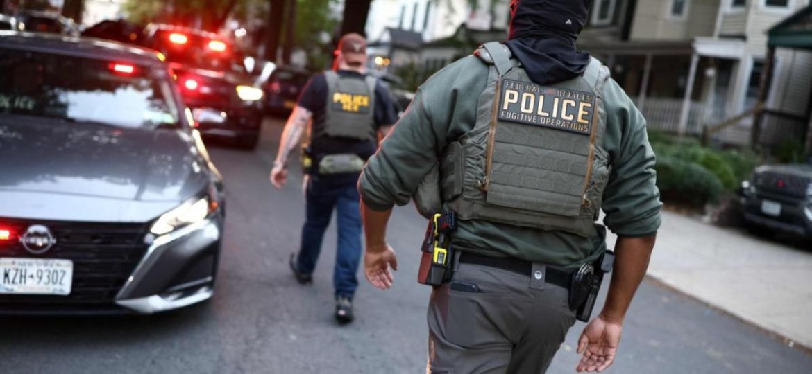 Agente-de-ICE-hiere-a-un-hombre-durante-operativo-en-Nueva-York
