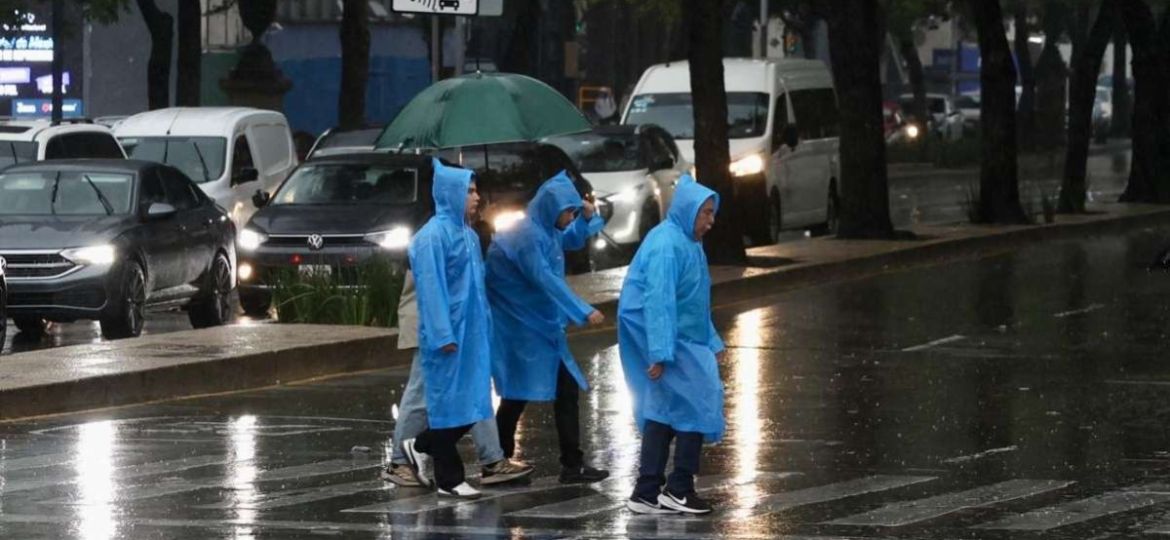 Clima-CDMX-se-esperan-lluvias-fuertes-y-actividad-electrica-este-viernes-9-de-octubre