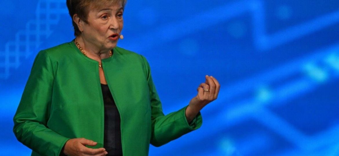 FMI-pide-frenar-la-deuda-y-regular-la-inteligencia-artificial-para-contener-la-desigualdad