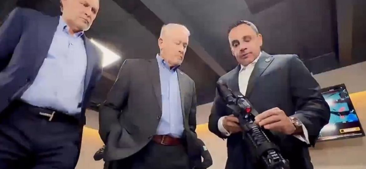 Gobierno-de-Queretaro-notifico-a-Cancilleria-visita-de-Ronald-Johnson-una-semana-antes-del-evento