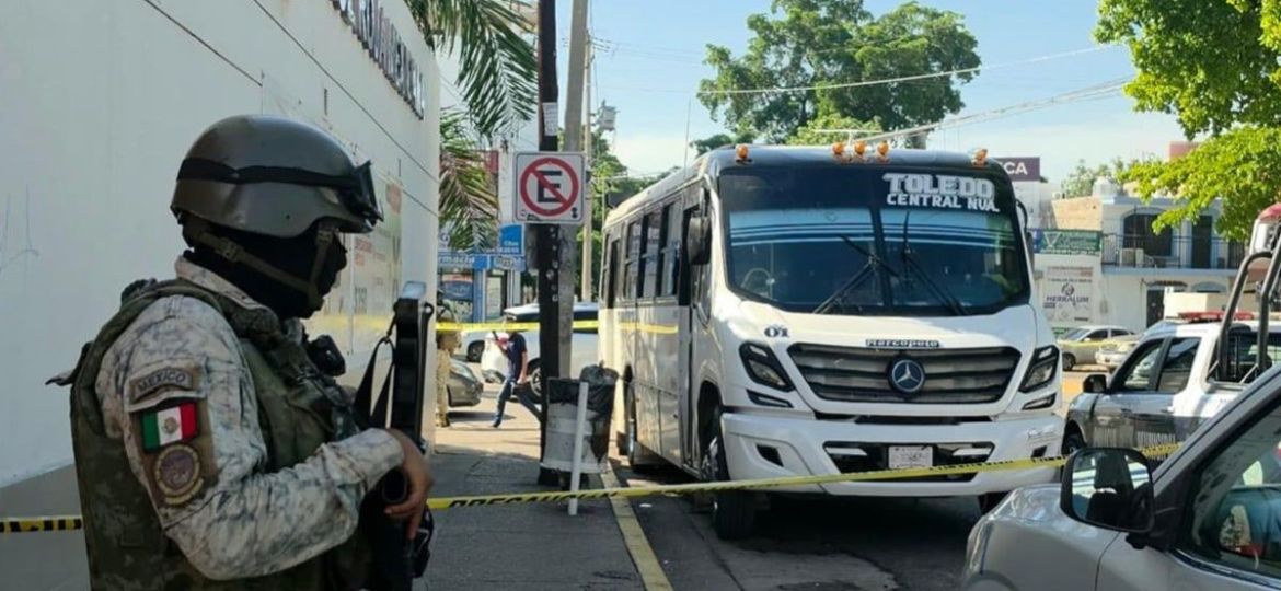 Motociclista-ataca-a-balazos-a-chofer-de-transporte-urbano-en-Culiacan