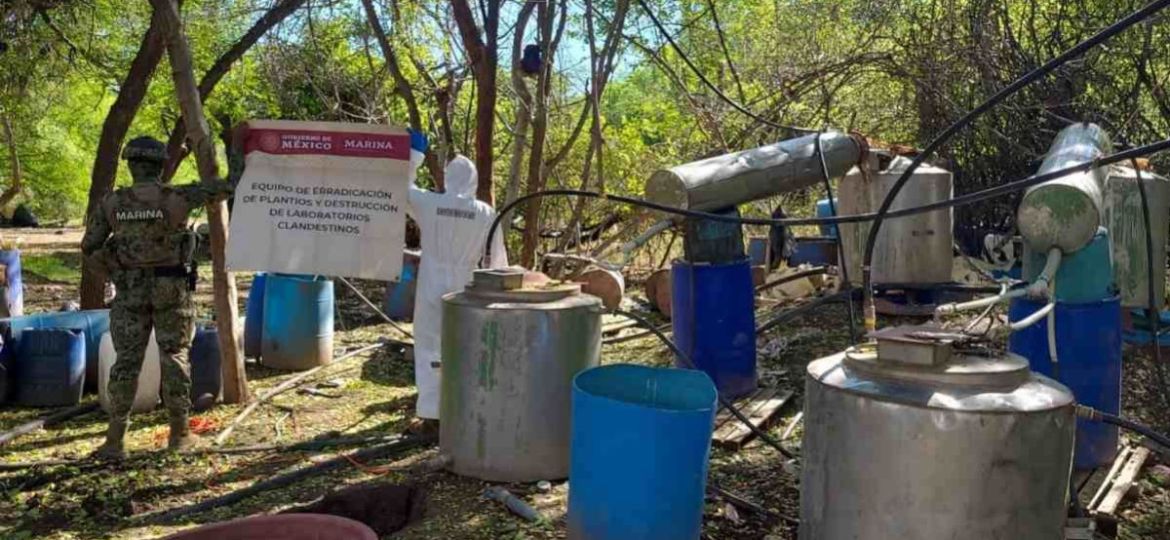 Semar-inhabilita-laboratorio-clandestino-en-Elota-Sinaloa-asegura-precursores-quimicos